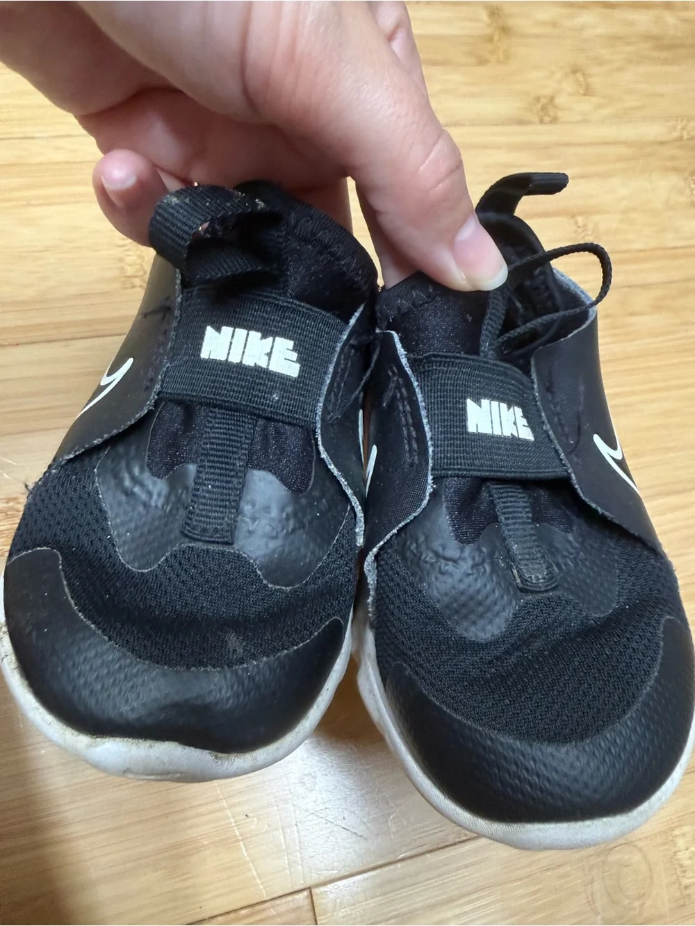 Nike Kids Black & White Slip-On Swoosh Sneakers
